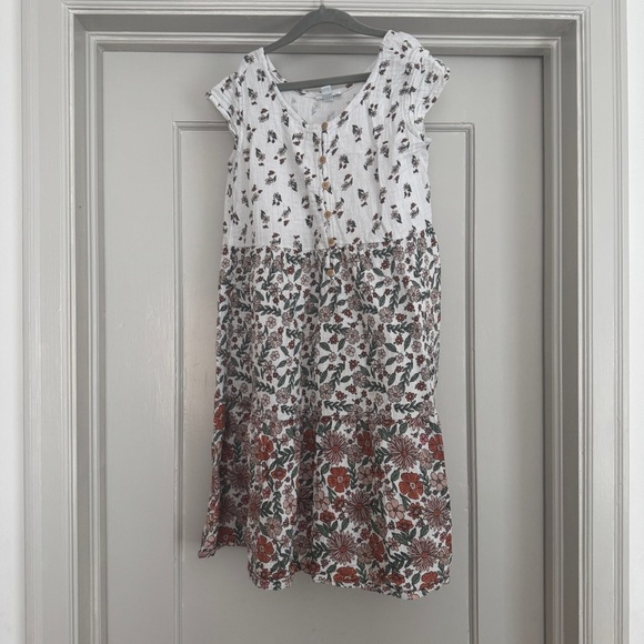 Dip Floral Dress with Button Detail 100% cotton - Picture 1 of 7